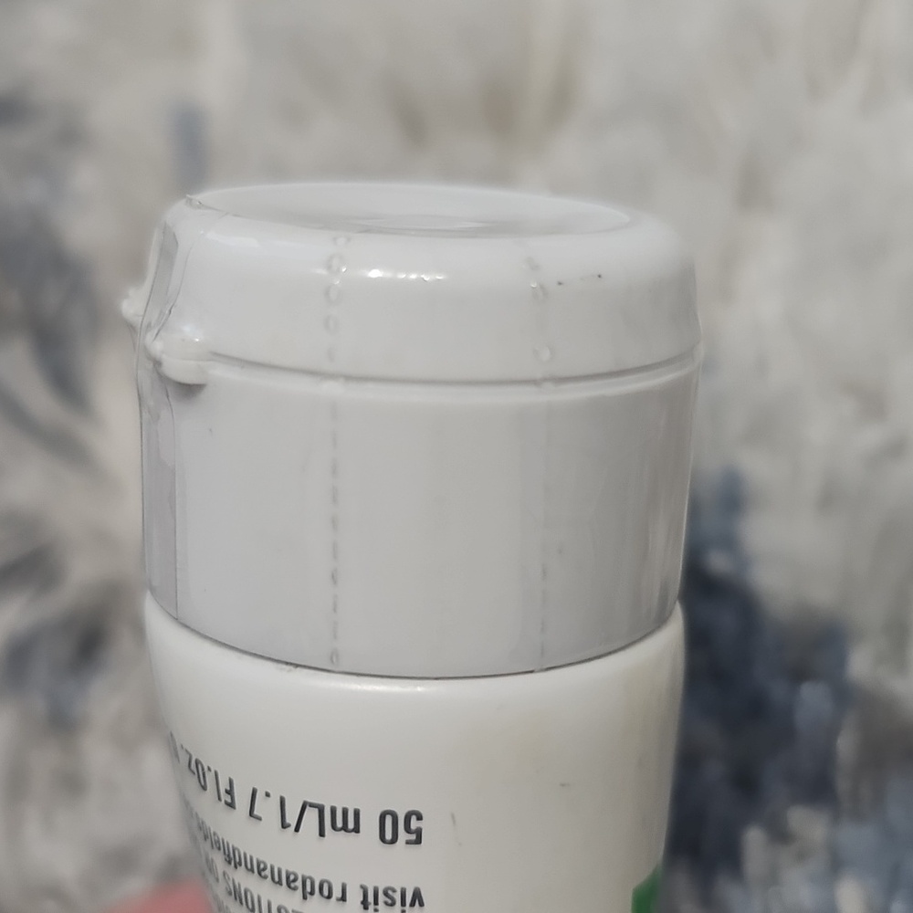 Rodan and fields Soothe Moisture Replenishing Cream - Picture 6 of 7